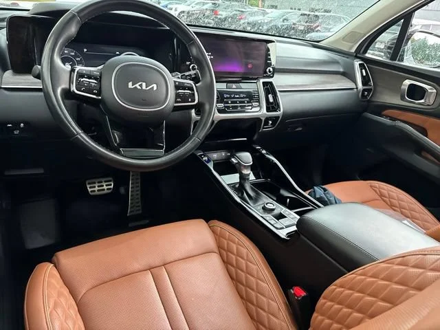 Used 2023 Wolf Gray Kia X-Line SX Prestige image 13