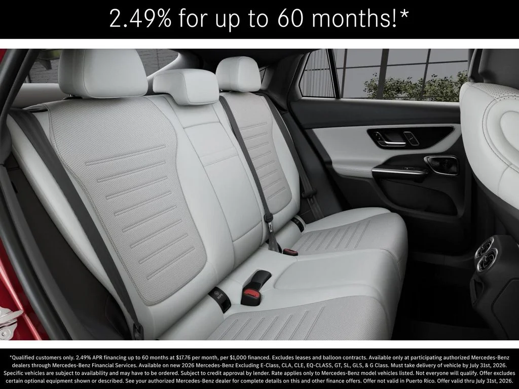 New 2026 MANUFAKTUR Patagonia Red Metallic Mercedes-Benz GLC 300 image 5