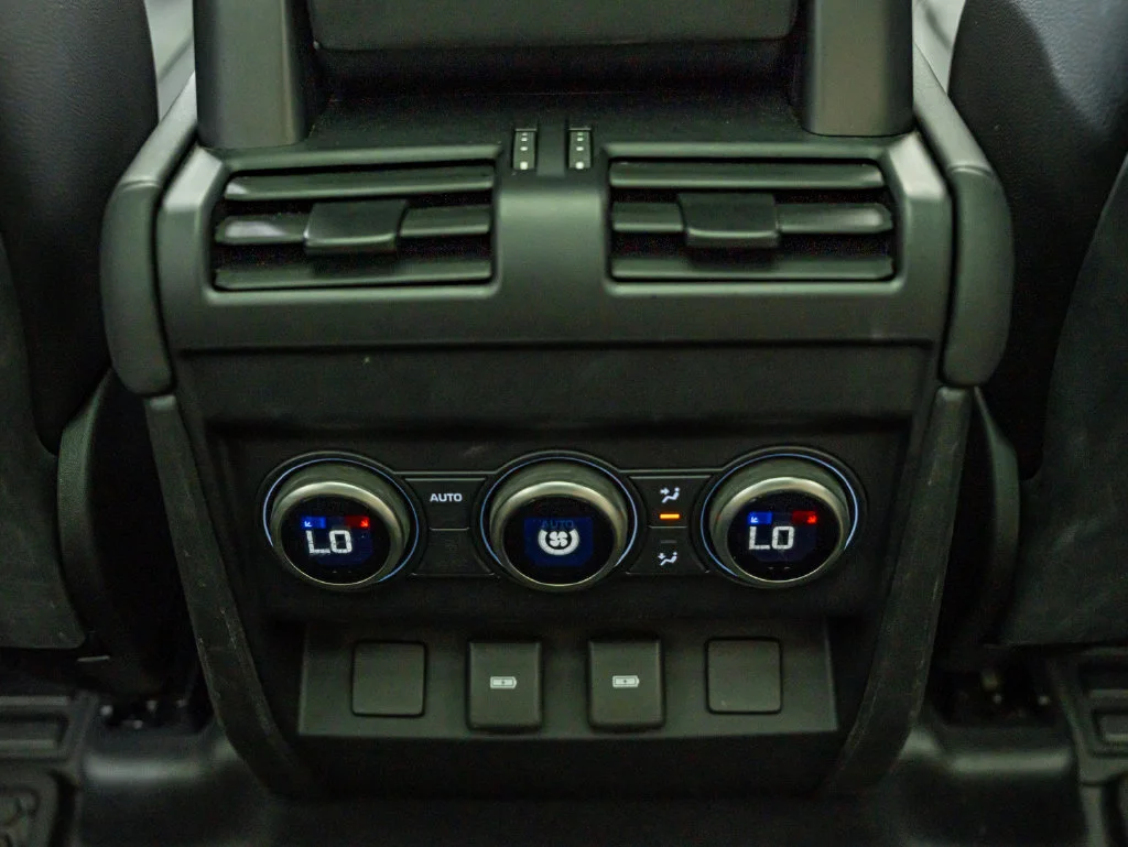 Used 2024 Gray Land Rover S image 39