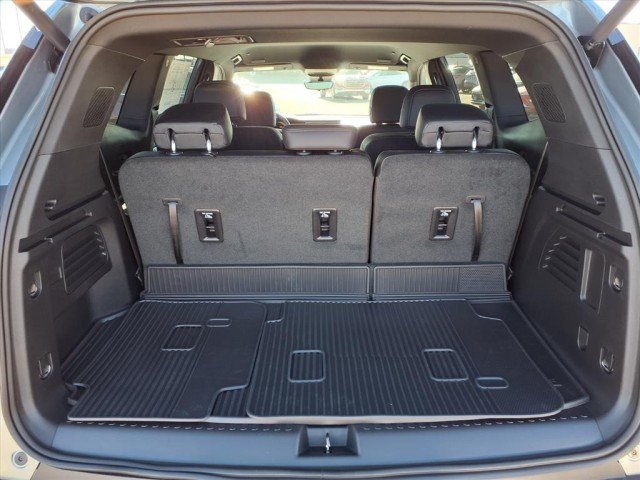 2026 GMC Acadia Elevation - Photo 13