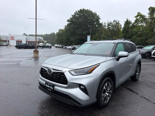 Used 2023 Celestial Silver Metallic Toyota XLE image 10