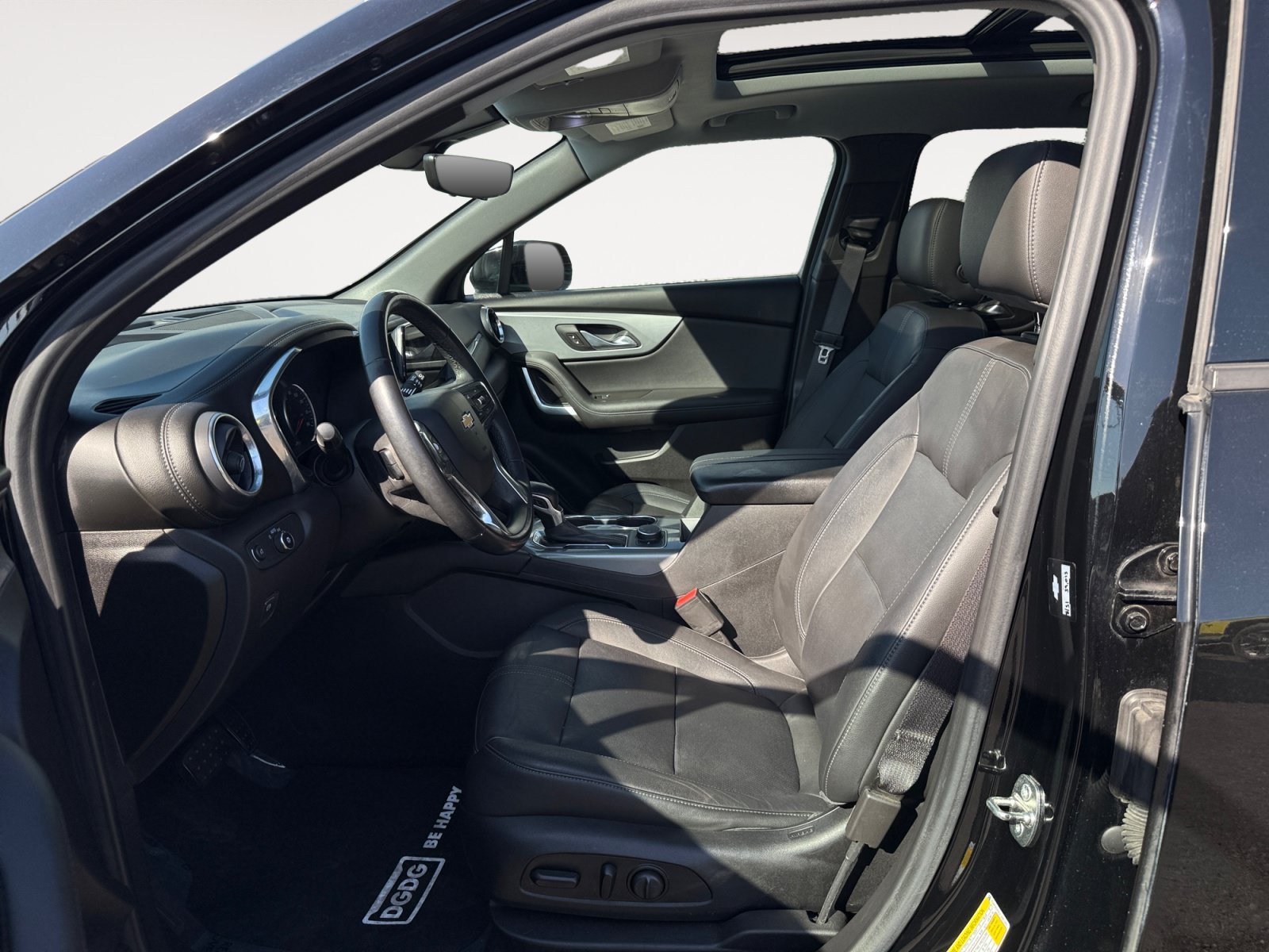 Used 2020 Black Chevrolet LT image 10
