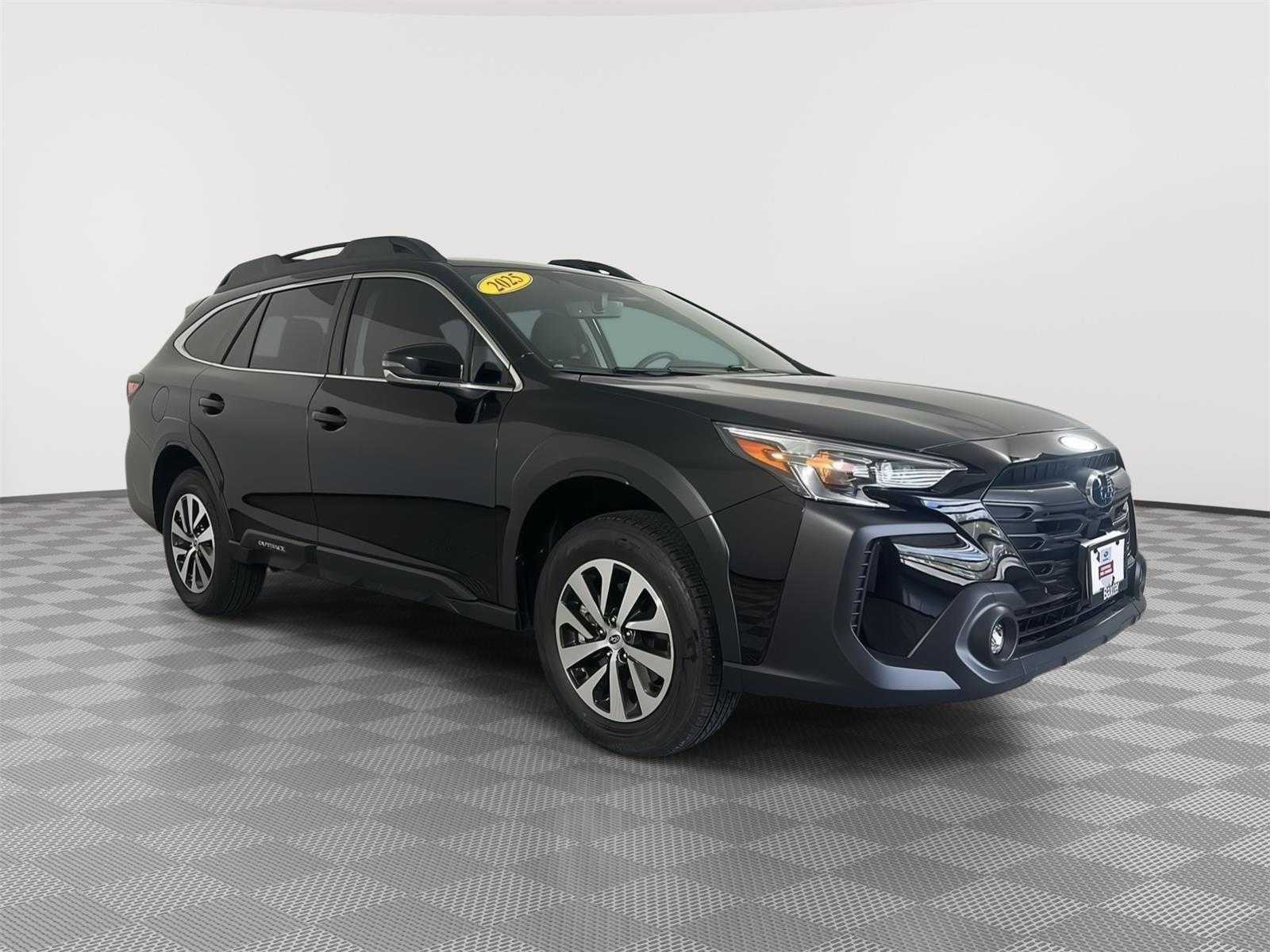 2025 Subaru Outback Premium's photo