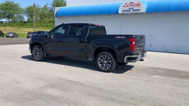 2023 Chevrolet Silverado 1500 LT - Photo 6