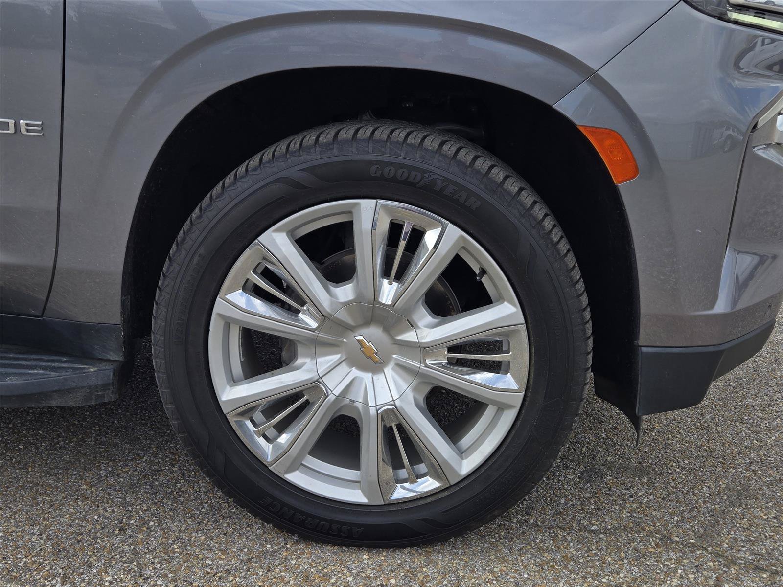 Used 2021 Satin Steel Metallic Chevrolet High Country image 4