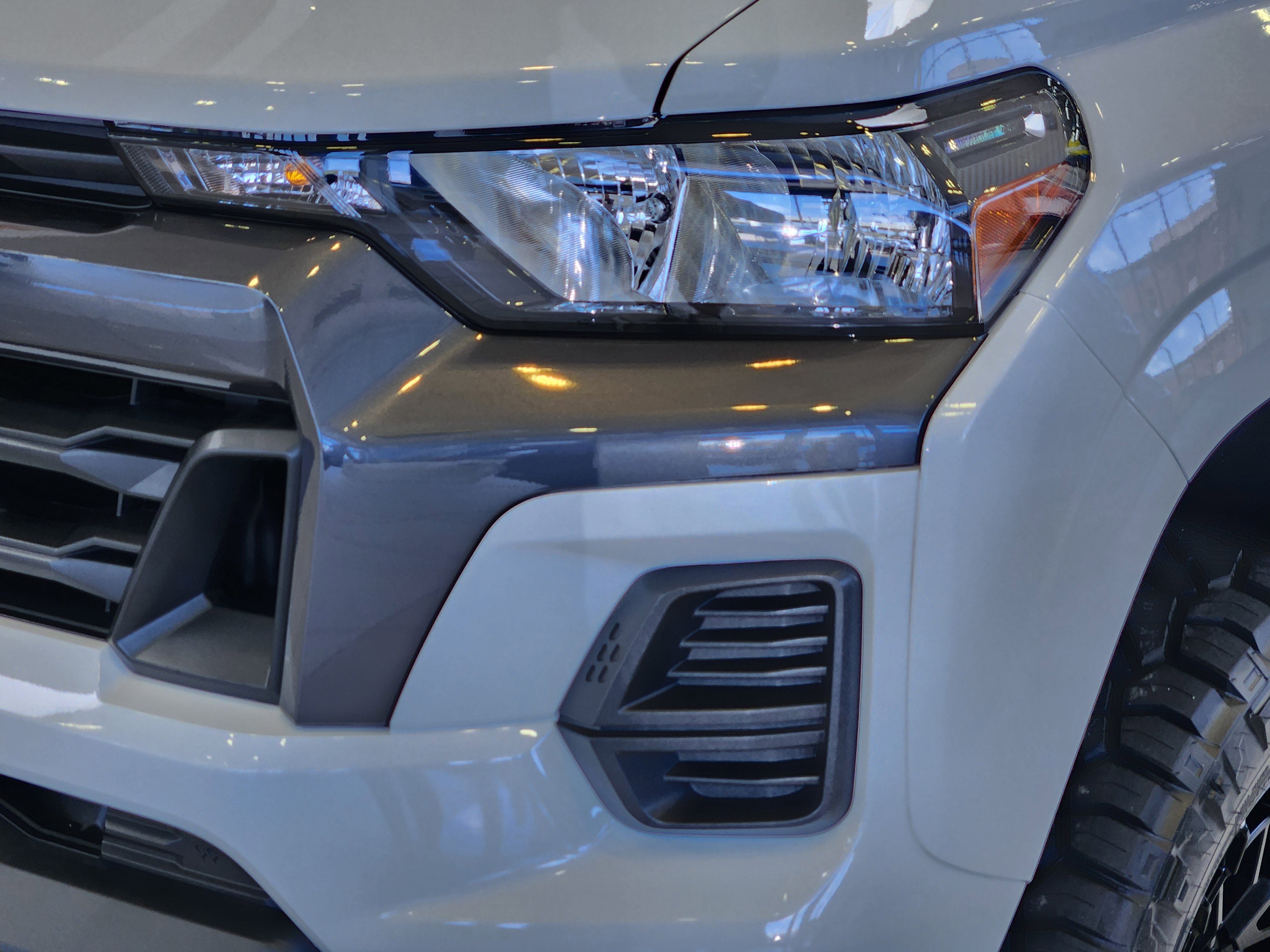 2025 Chevrolet Colorado WT/LT White at Classic Elite Chevrolet Hwy 6