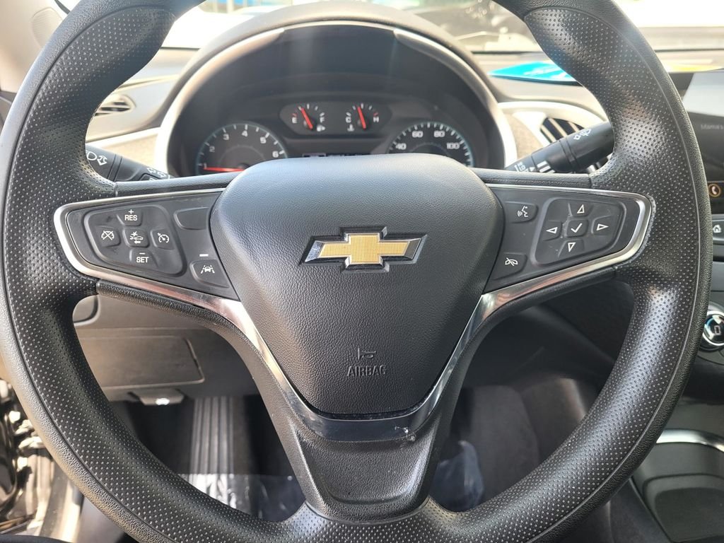 Used 2023 Black Chevrolet LT image 20
