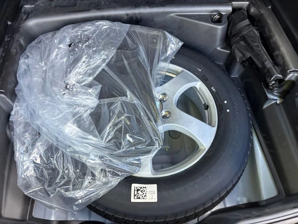 Used 2023 Bright White Clearcoat Jeep Laredo image 38