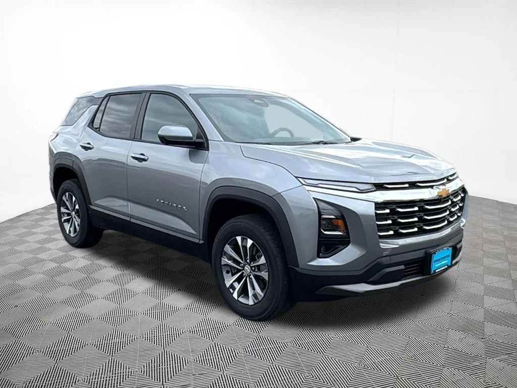 2026 Chevrolet Equinox LT - Photo 4