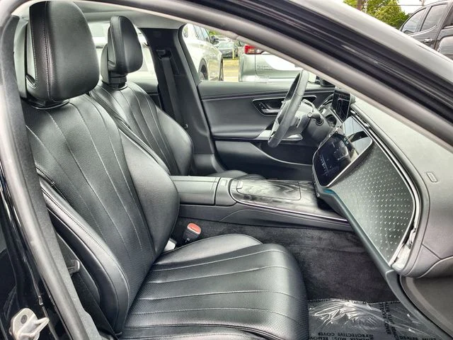 Used 2024 Black Mercedes-Benz E 350 image 27