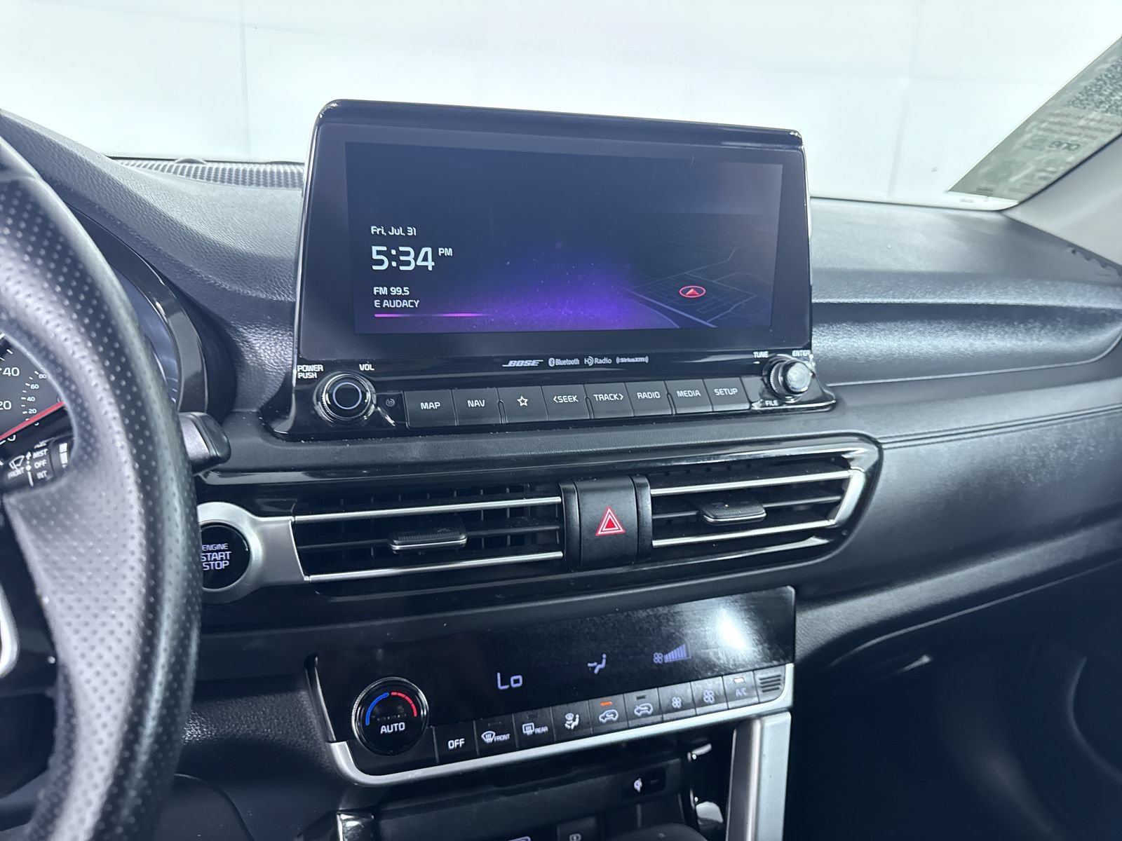Used 2023 Cherry Black Kia SX image 18