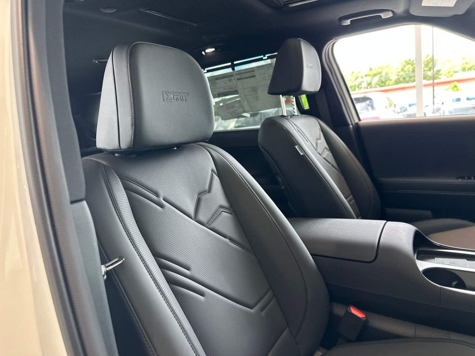 New 2026 White Hyundai XRT Pro image 40