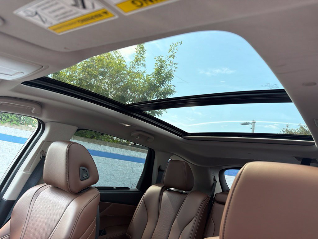 Used 2024 Majestic Black Pearl Acura Technology image 11
