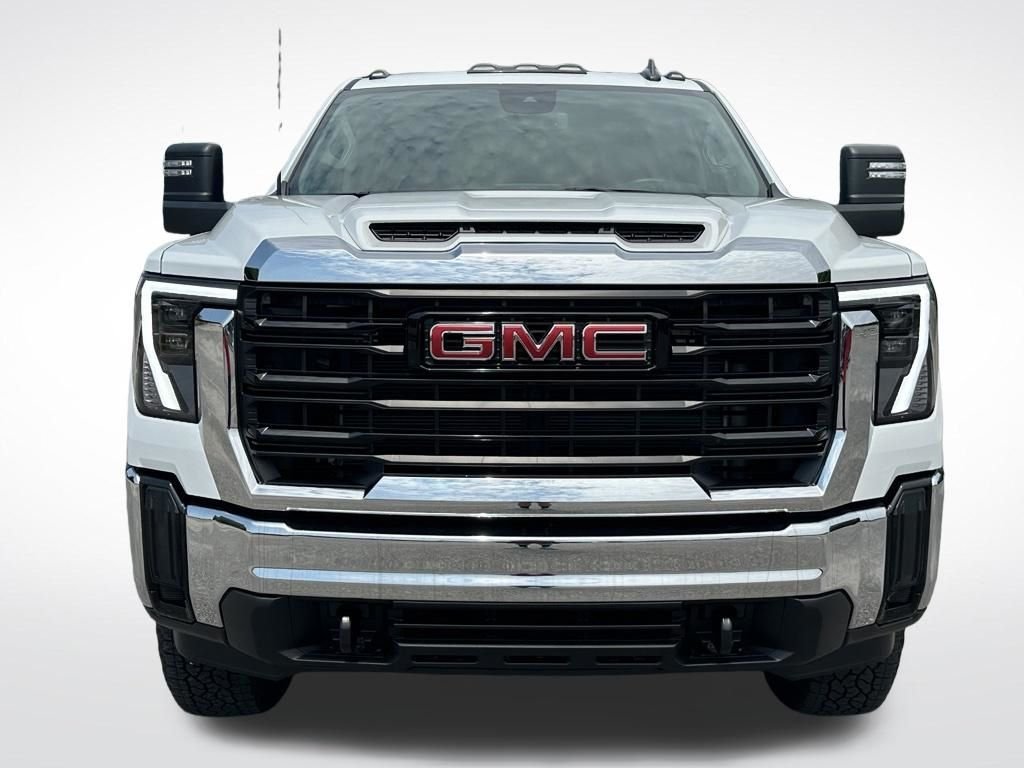 Used 2025 White GMC Pro image 10