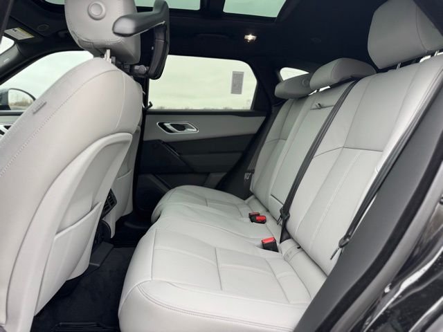 New 2026 Santorini Black Land Rover S image 11