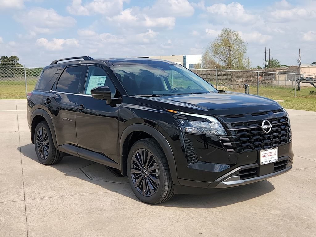 New 2026 Super Black Nissan SL image 3