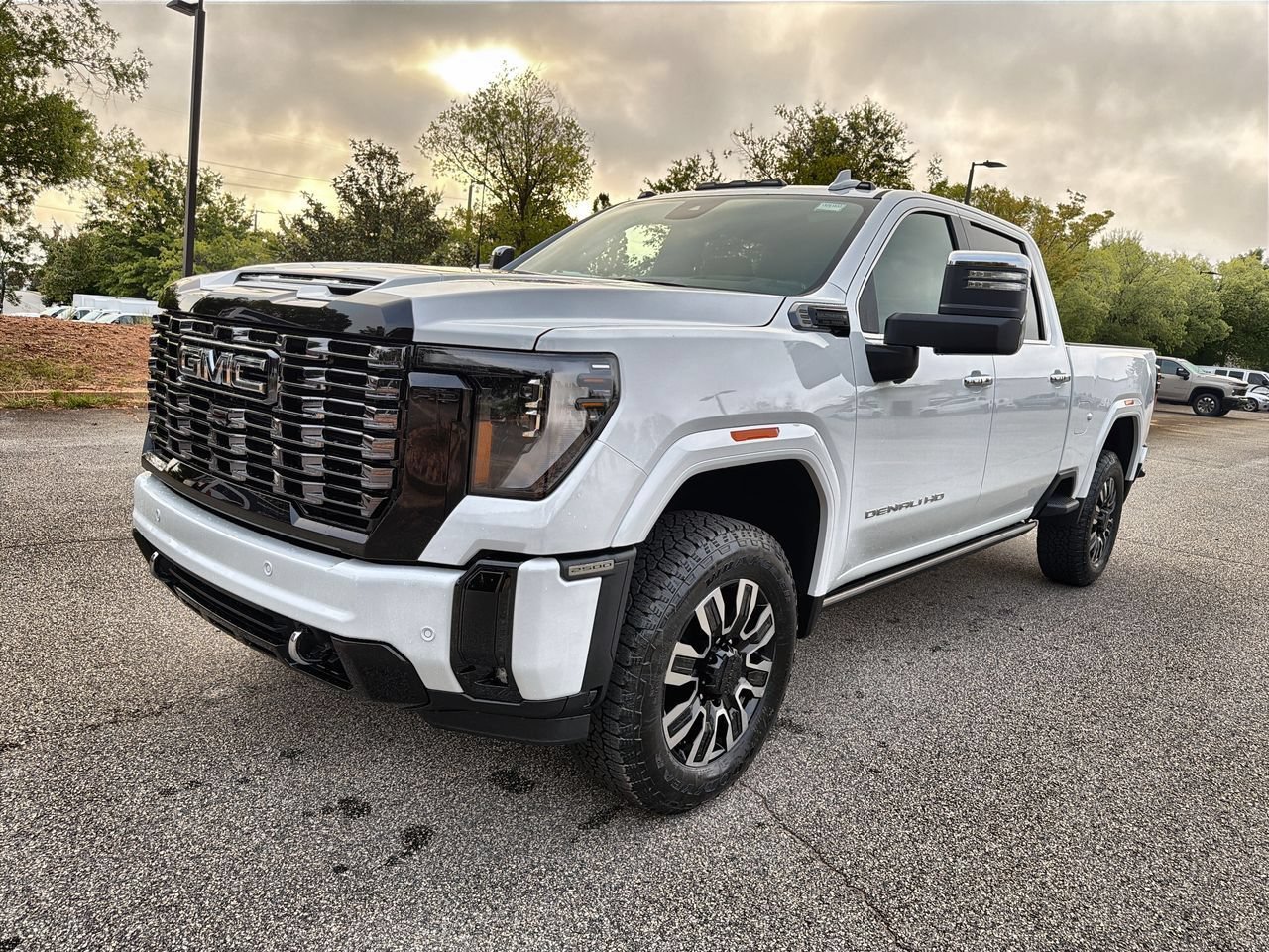 2026 GMC Sierra 2500HD Denali Ultimate - Photo 4
