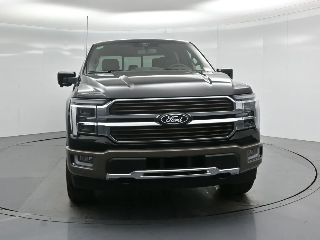 New 2026 Agate Black Metallic Ford King Ranch image 24