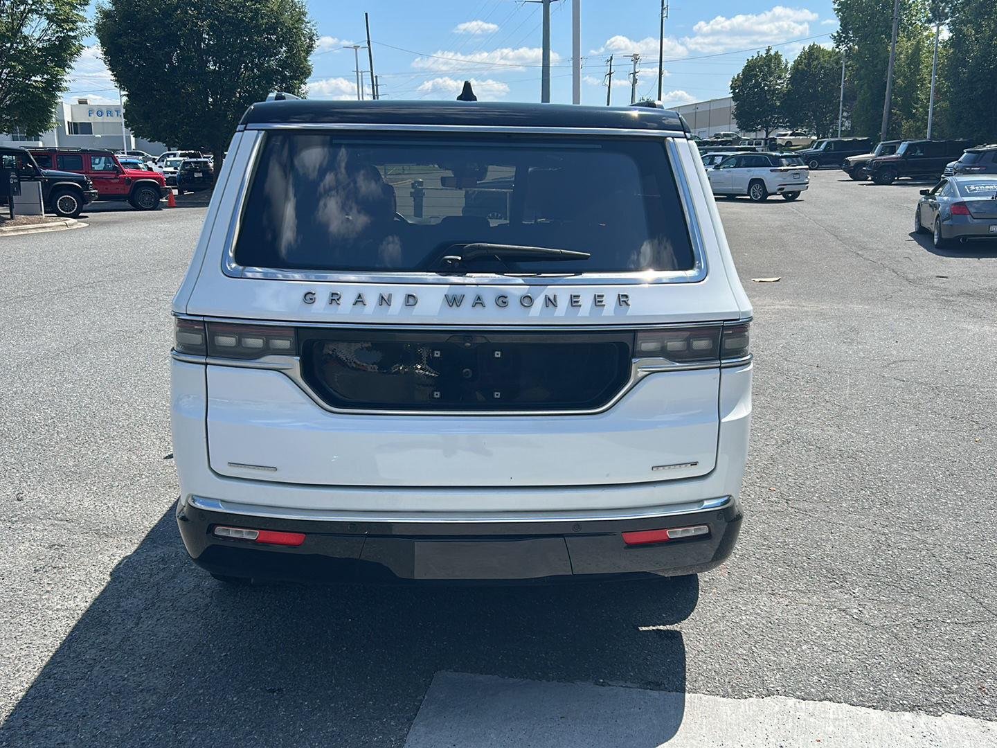 Used 2023 Bright White Clearcoat Jeep Series III image 4