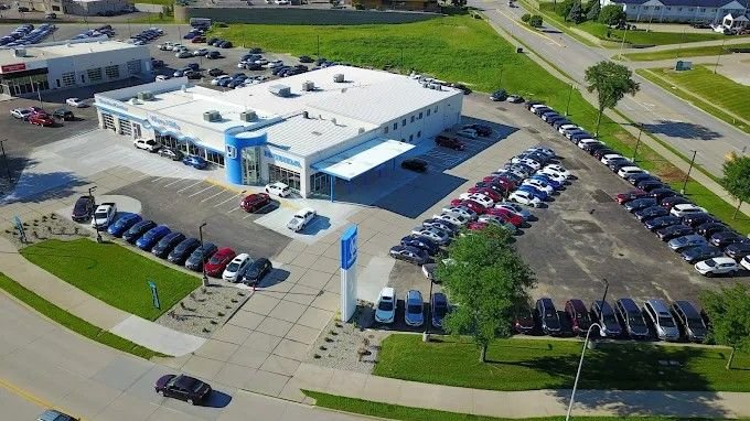Used 2019 Red Toyota XLE image 32