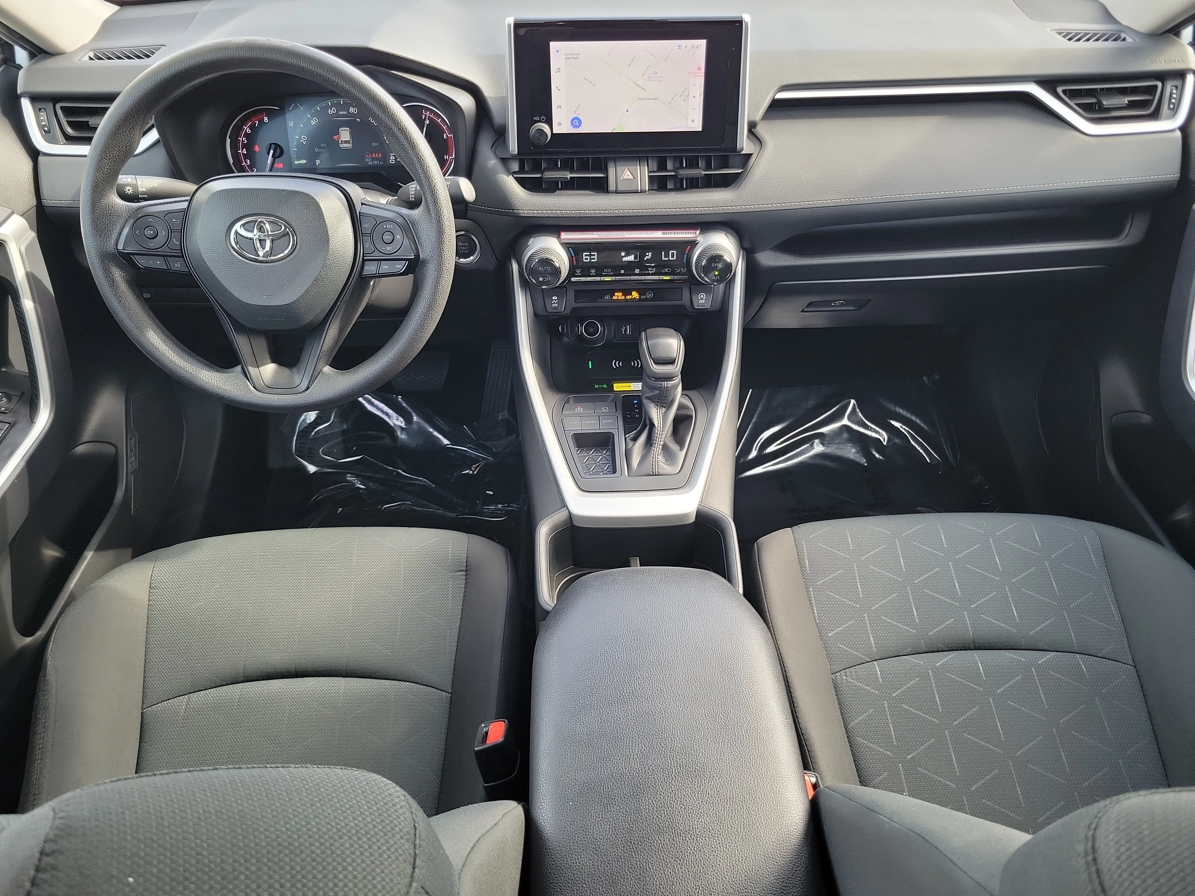 Used 2024 Ice Cap Toyota XLE image 15