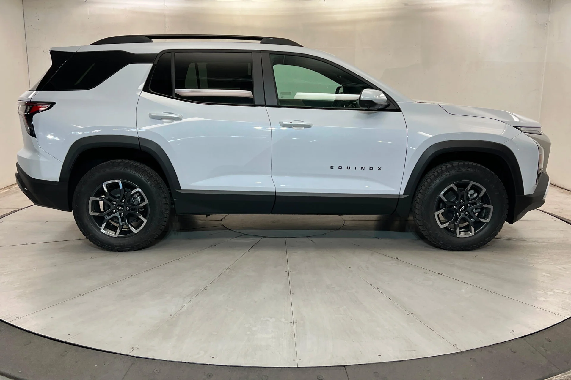 2027 Chevrolet Equinox ACTIV - Photo 6
