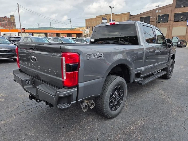 New 2026 Carbonized Gray Metallic Ford F-350® XLT image 7