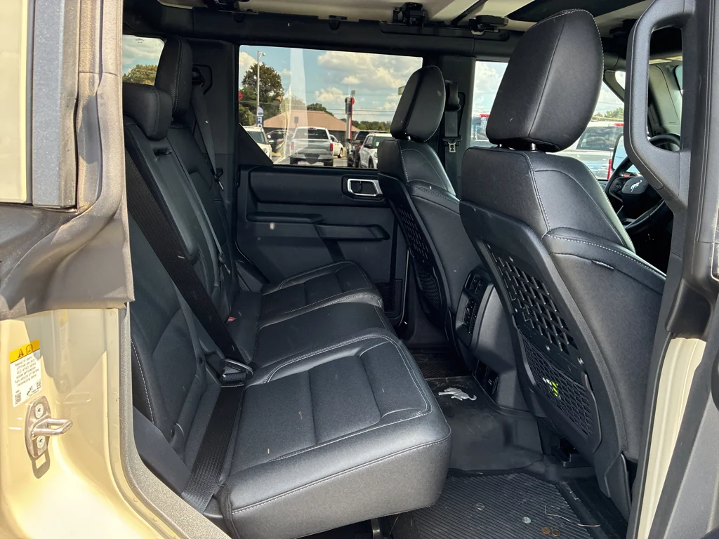 Certified Used 2026 Desert Sand Ford Badlands image 16