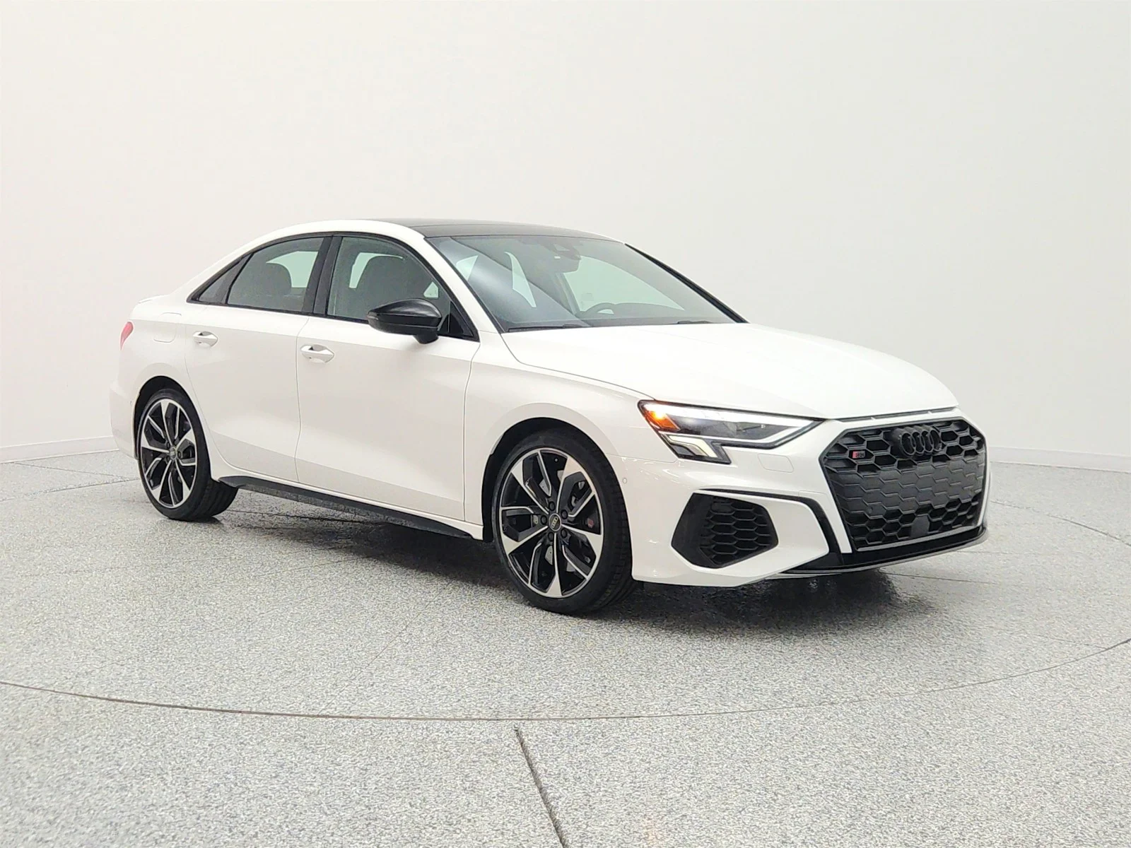 Used 2023 Ibis White Audi Premium 2.0 TFSI quattro image 3