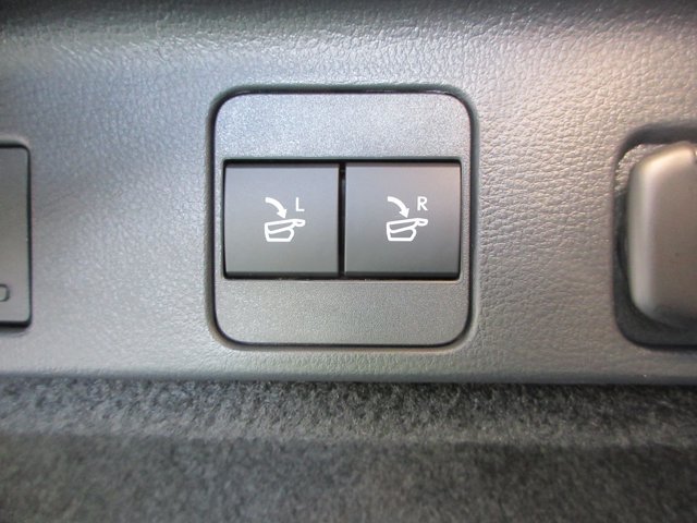 New 2026 Iridium Lexus PREMIUM image 57