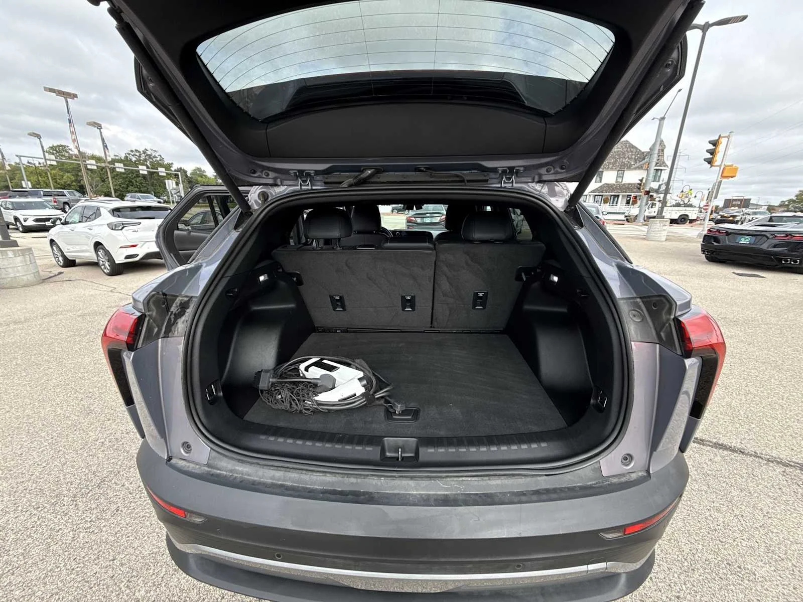 2024 Chevrolet Blazer EV LT - Photo 24
