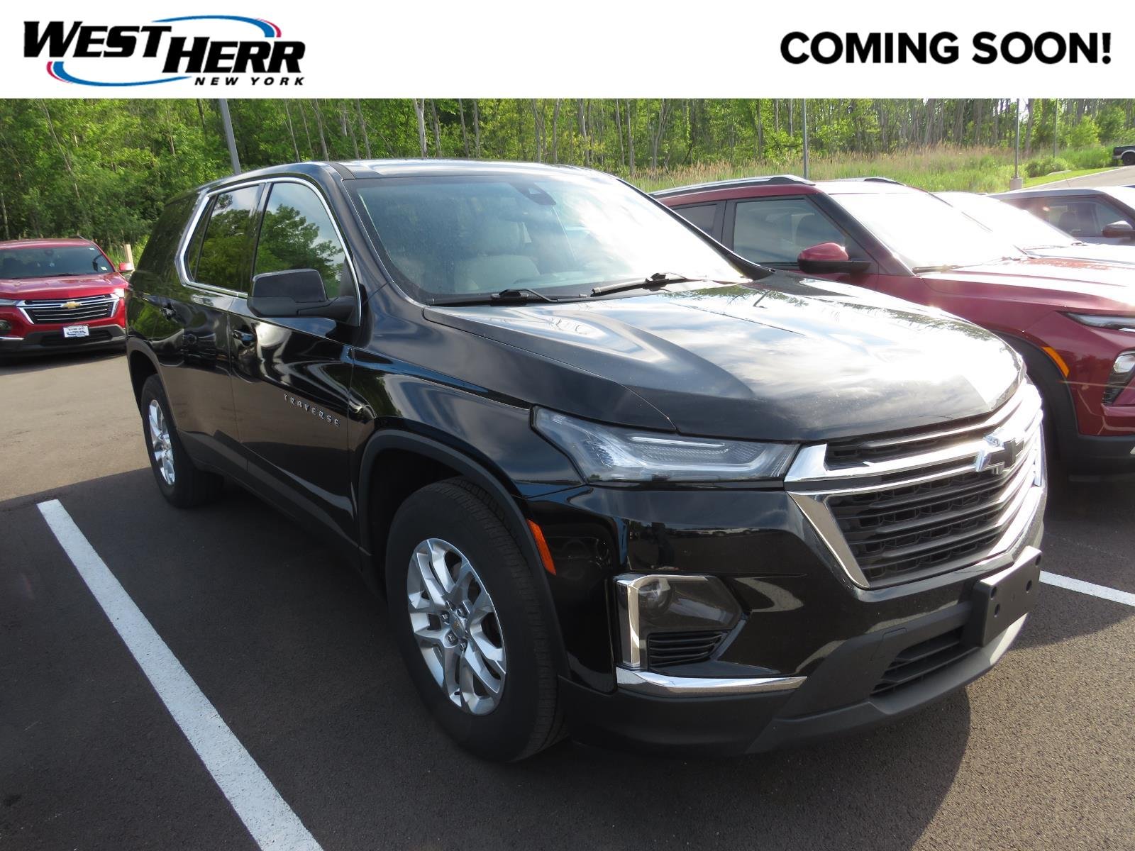 Used 2023 MOSAIC BLACK METALLIC CHEVROLET TRUCK  image 1