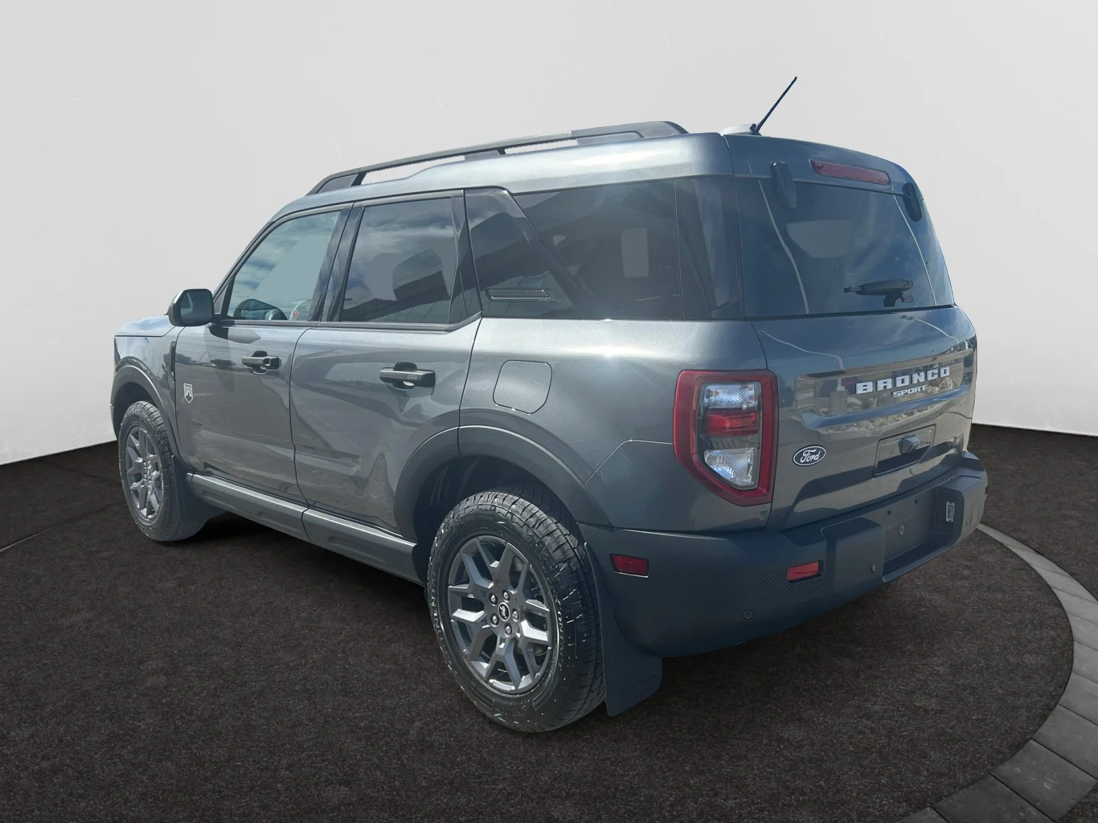 New 2026 Carbonized Grey Metallic Ford Big Bend image 3