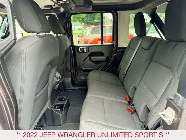 Used 2022 Gray Jeep Unlimited Sport S image 18