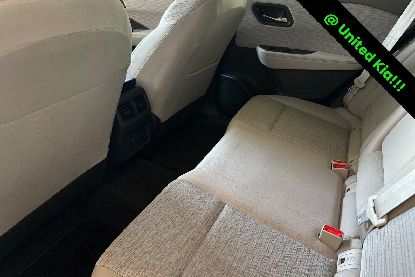 2023 Nissan Rogue SV - Photo 12