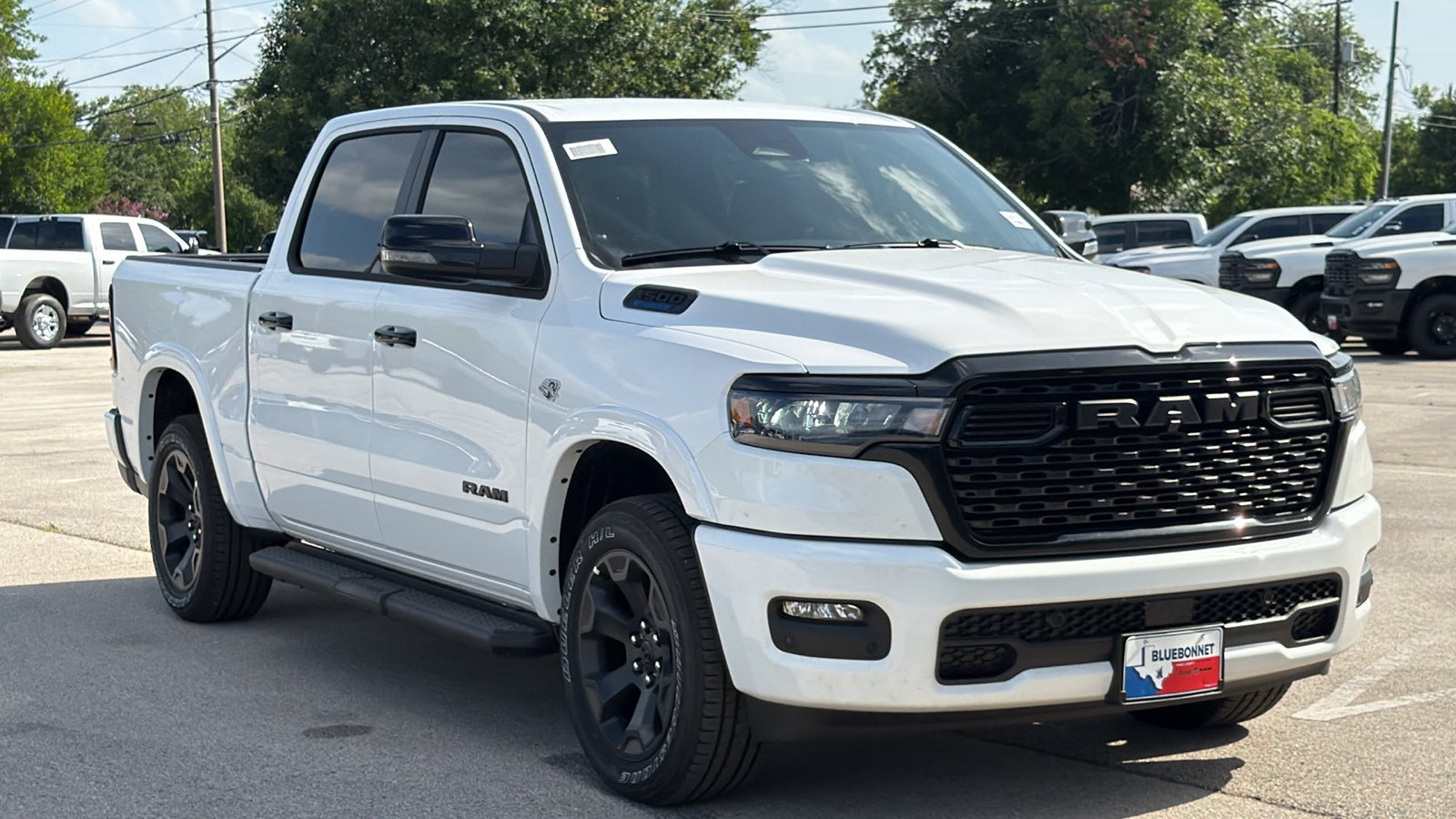 New 2026 Bright White Clear-Coat Exterior Paint RAM Lone Star image 3