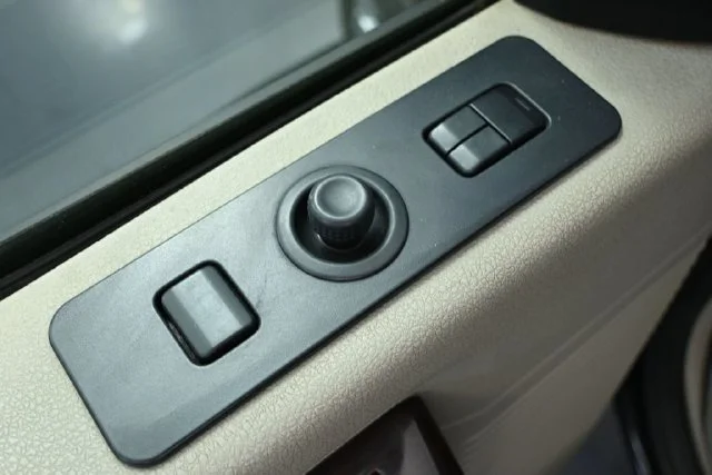 Used 2008 Black Ford Lariat image 15