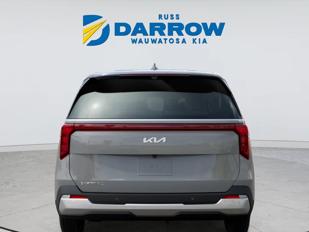 New 2027 Silver Kia LXS image 5