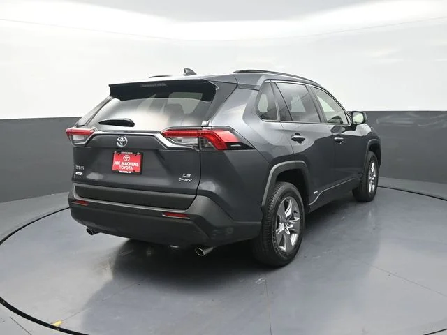 Used 2025 Gray Toyota LE image 8