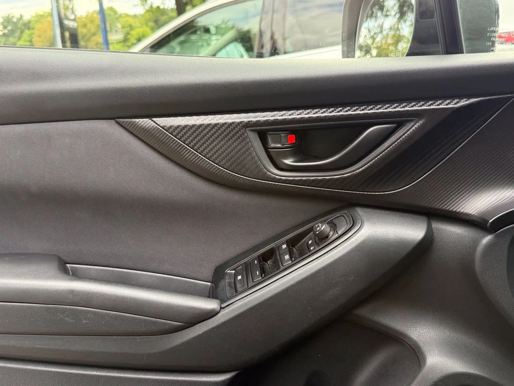 Used 2019 Dark Gray Metallic Subaru 2.0i Premium image 18