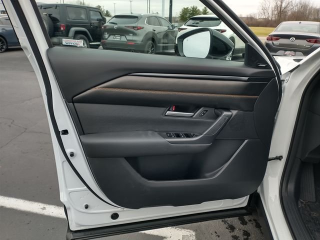 Used 2025 Beige Mazda Premium image 11