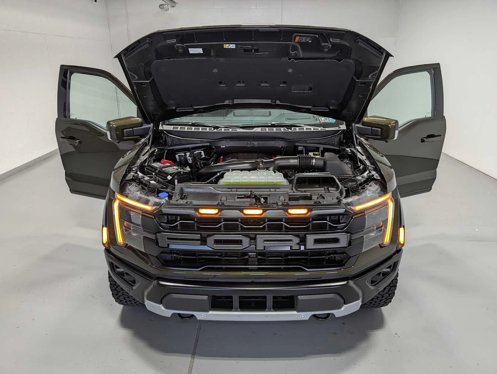 Used 2026 Green Ford Raptor image 15