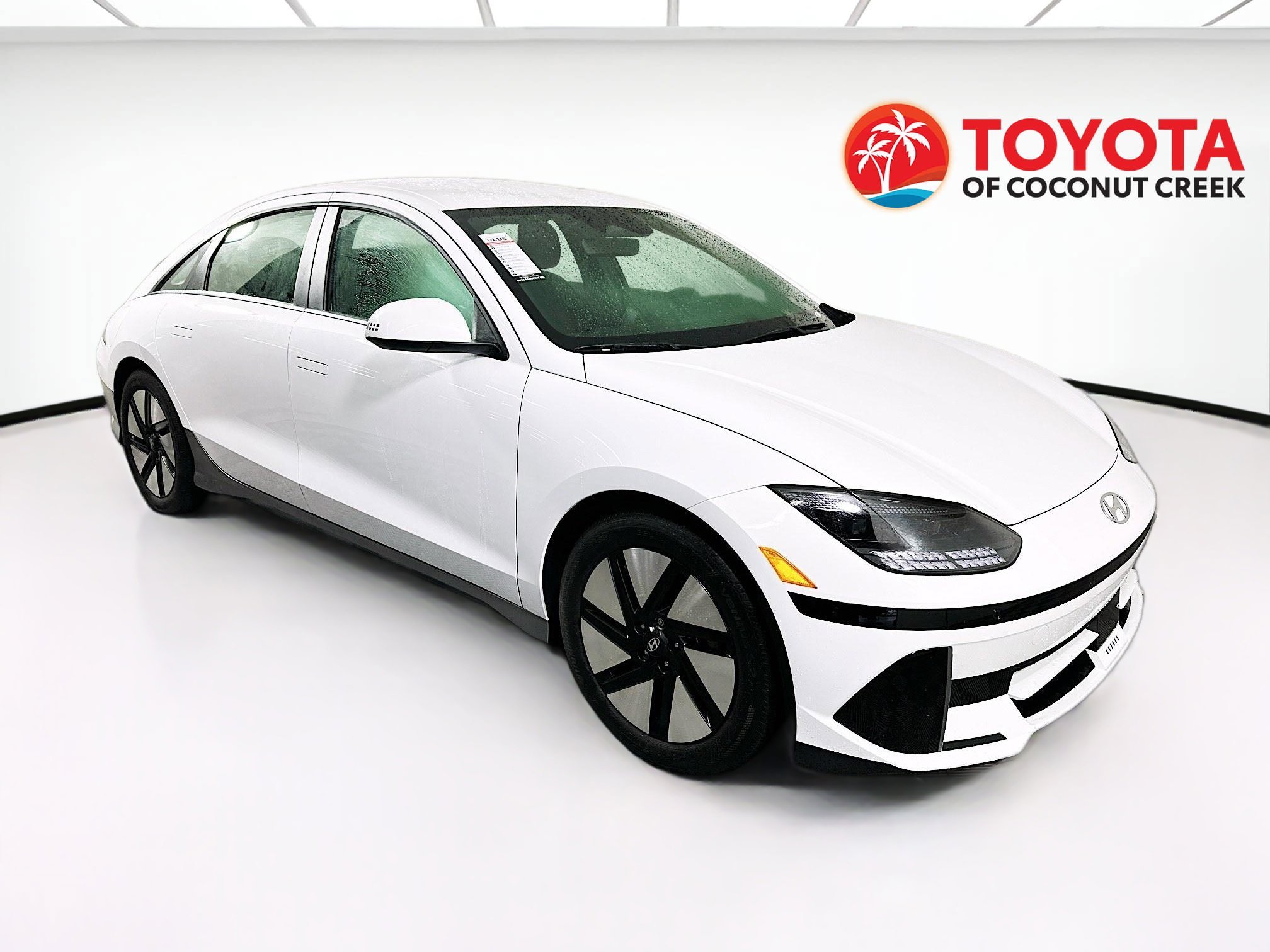 2024 Hyundai IONIQ thumbnail 3