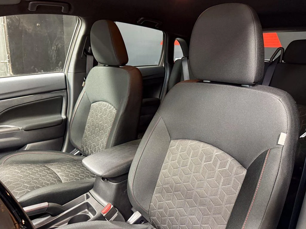New 2026 White Diamond Mitsubishi 2.0 TRAIL EDITION image 15