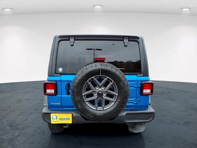 Used 2026 Blue Jeep Sport S image 6
