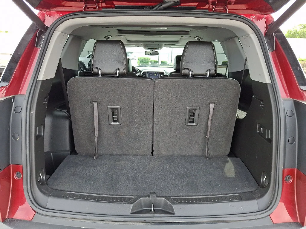 Used 2020 RED QUARTZ TINTCOAT GMC SLT image 31