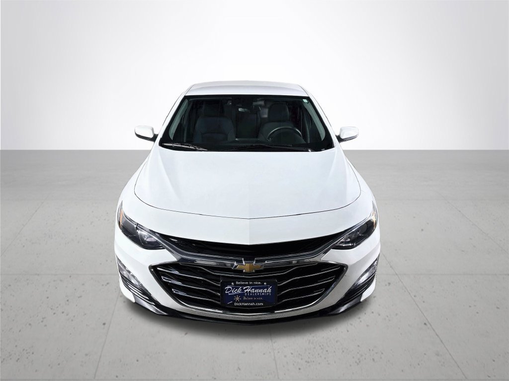 Used 2023 Summit White Chevrolet LT image 3
