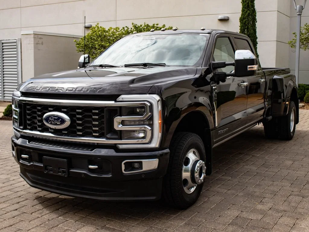 Used 2023 Agate Black Metallic Ford Platinum image 1