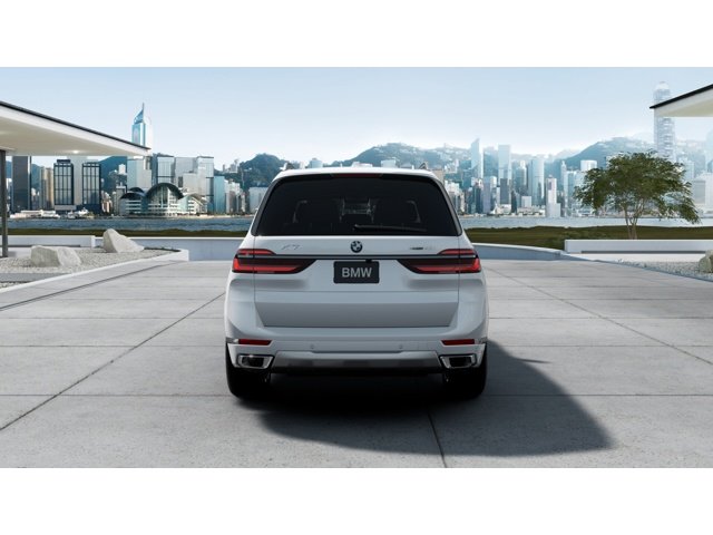 New 2027 Mineral White Metallic BMW X7 40i image 5