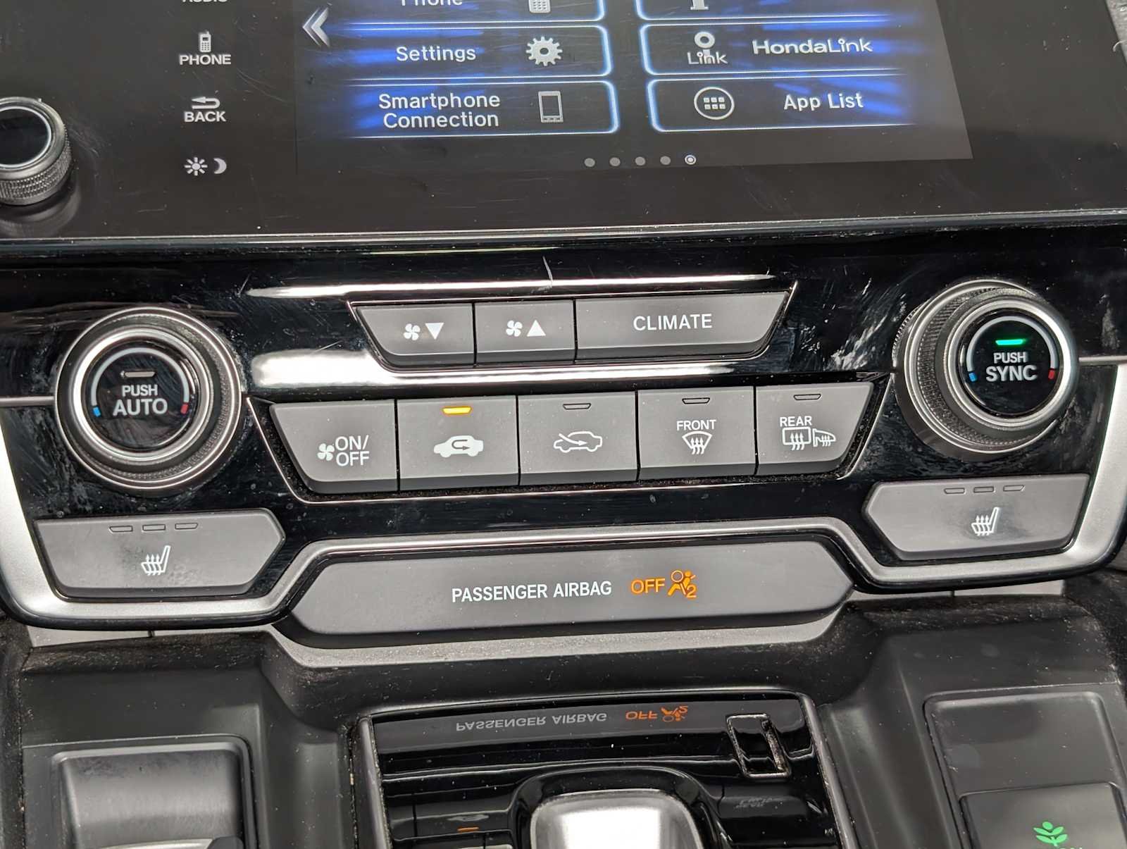 Used 2018 Obsidian Blue Pearl Honda Touring image 33